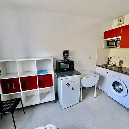 Apartment Centre, Calme & Equipe Avec Parking Prive *